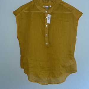 Banana Republic Shirt Sleeveless Sheer Top Pullover Yellow Gold NWT Petite S